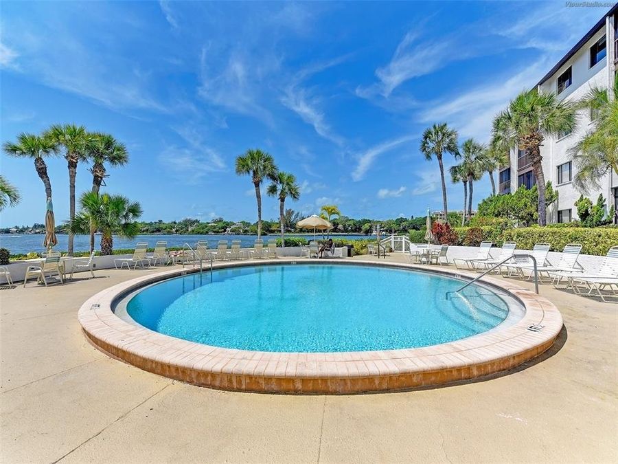 Property Image 61