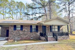 1401 Rivers Street photo 4