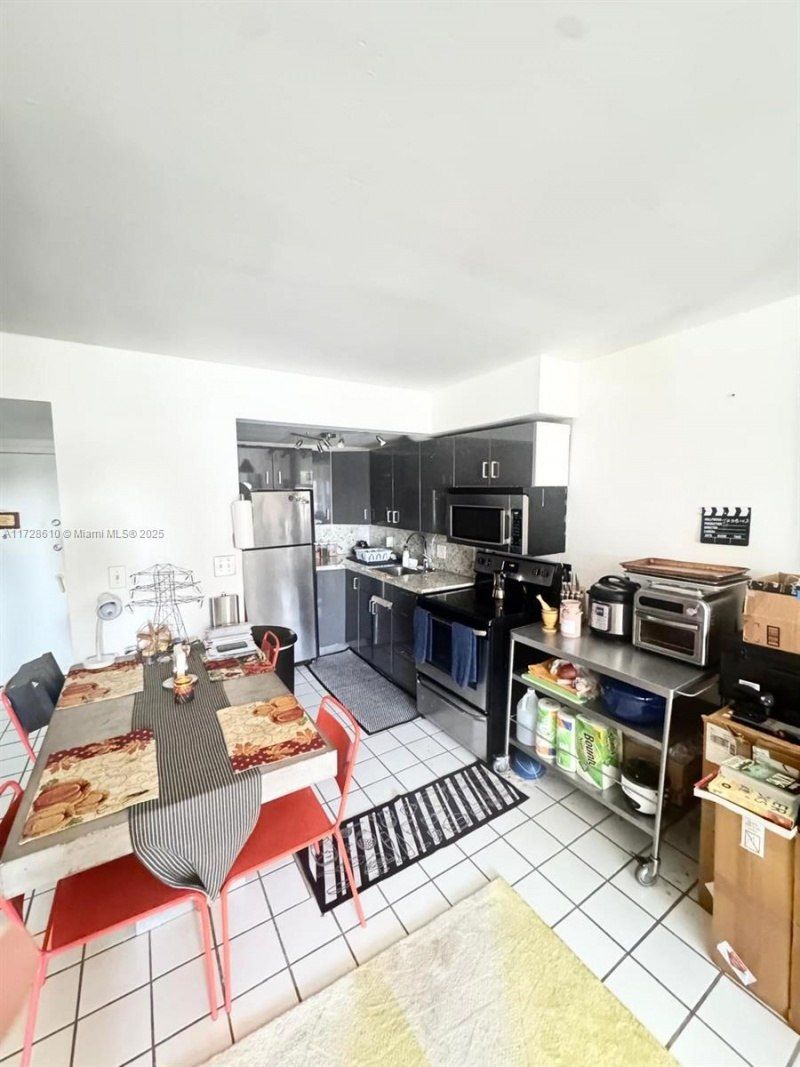 1650 NE 115th St, Unit 506, Miami, FL 33181 Photo