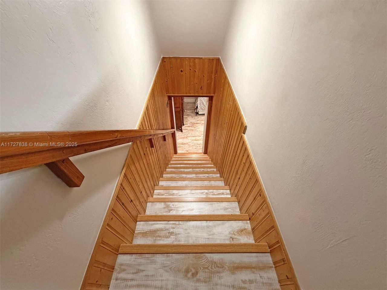 28 Center Ln, Key Largo, FL 33037 Photo