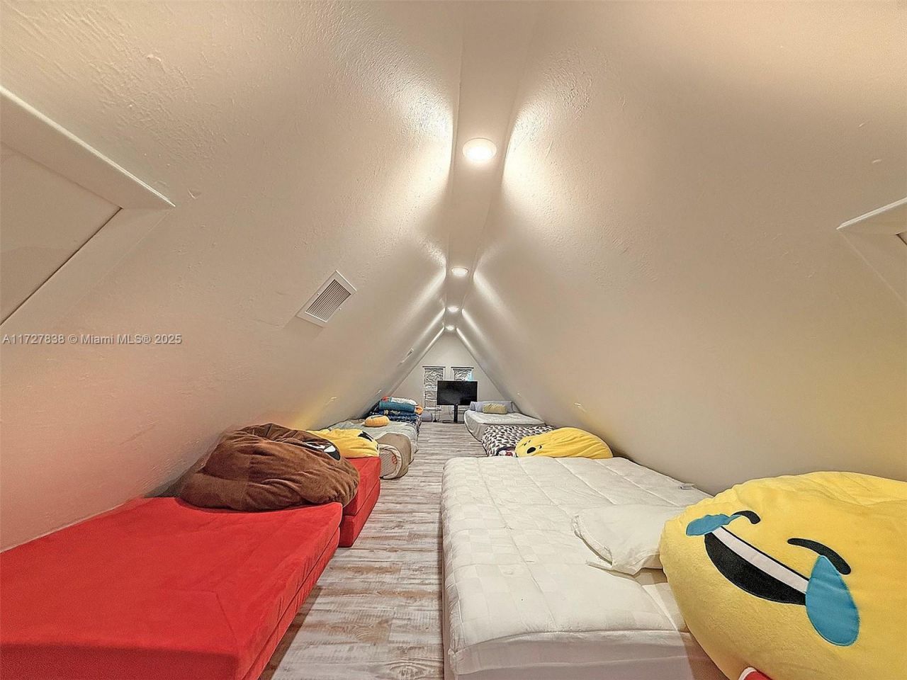 28 Center Ln, Key Largo, FL 33037 Photo