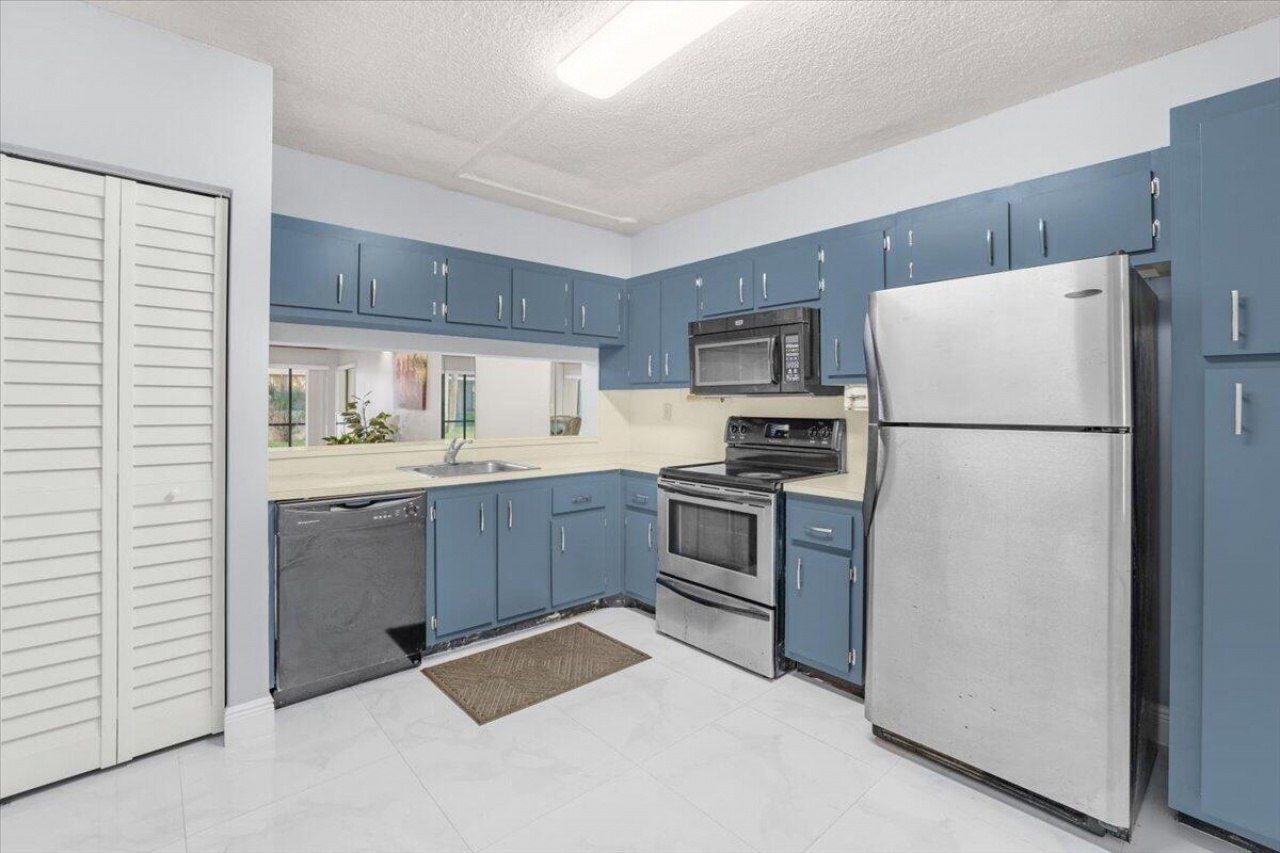 511 Ives Dairy Road, Unit 101-6, Miami, FL 33179 Photo
