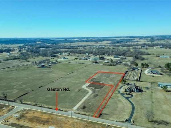 Gaston Road, Bentonville, AR 72713