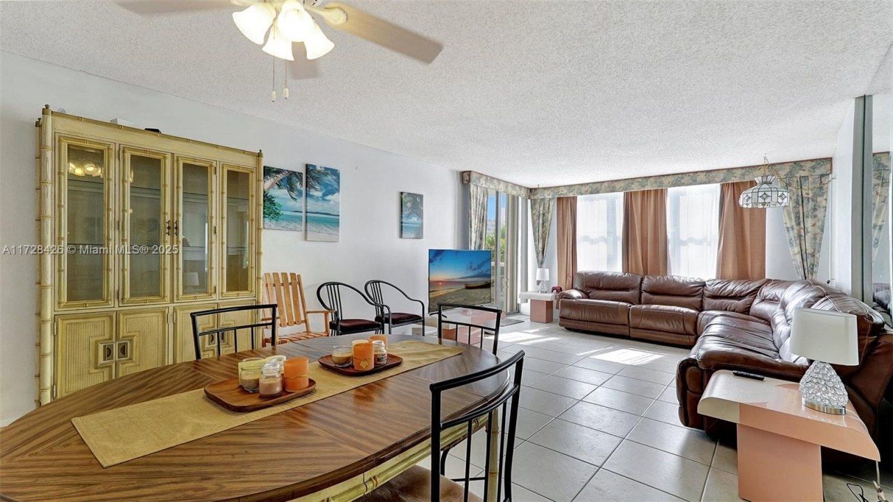 3015 N Ocean Blvd, Unit 3J, Fort Lauderdale, FL 33308 Photo