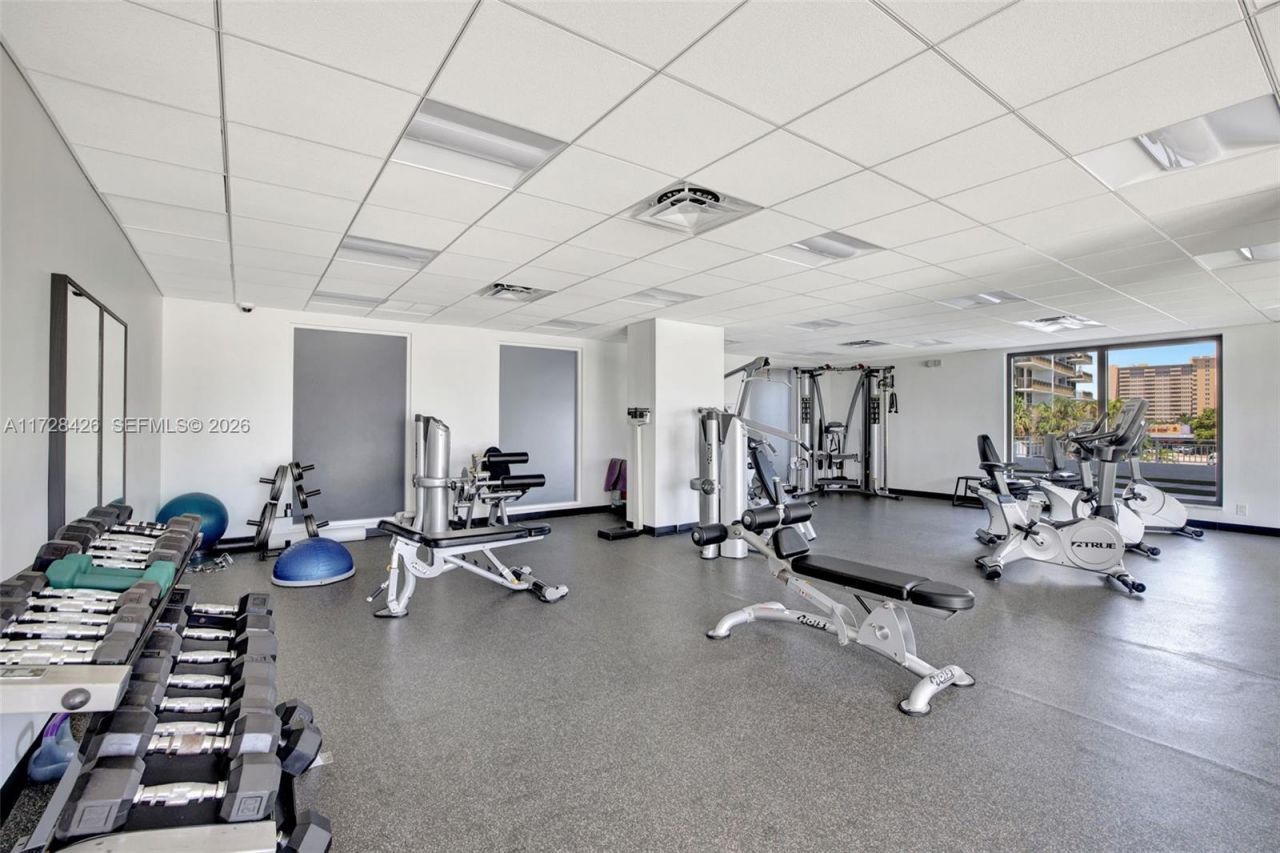 3015 N Ocean Blvd, Unit 3J, Fort Lauderdale, FL 33308 Photo