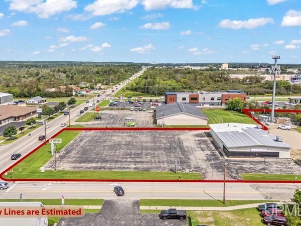 200 N 30th Street, Escanaba, MI 49829