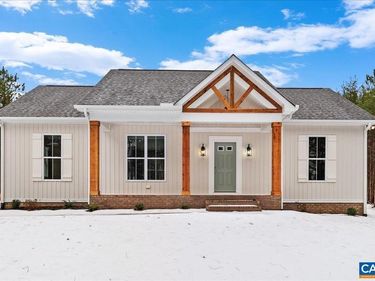 292 LUNENBURG COUNTY RD, LUNENBURG, VA 23947