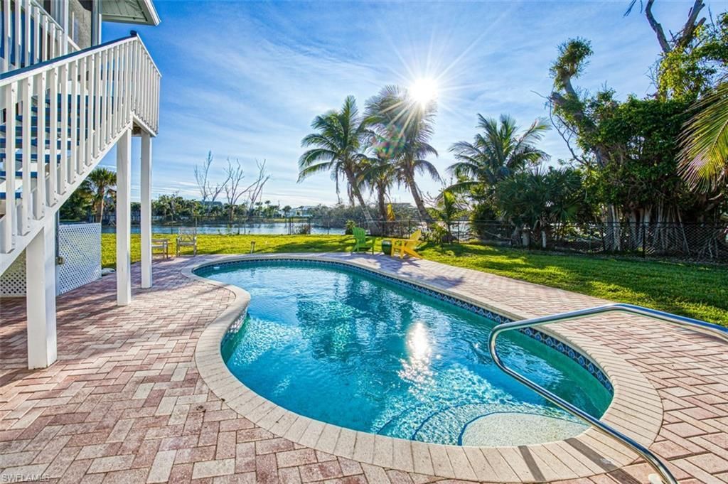 3131 Twin Lakes Ln, Sanibel, FL 33957 Photo