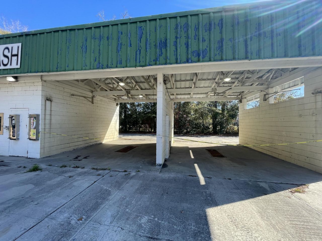 916 Hart Street Photo 4