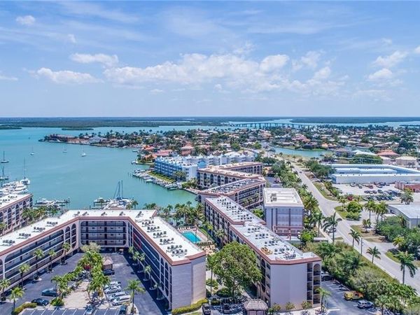 999 Anglers CV, Unit M203, MARCO ISLAND, FL 34145