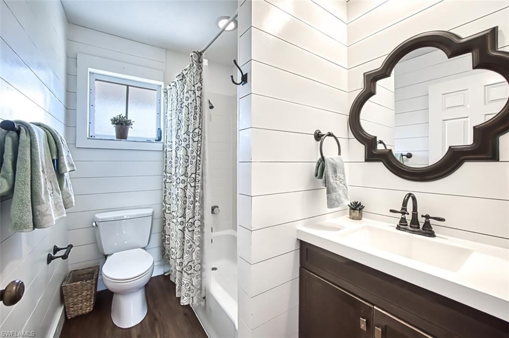 220 Palm Lake Dr, Sanibel, FL 33957 Photo