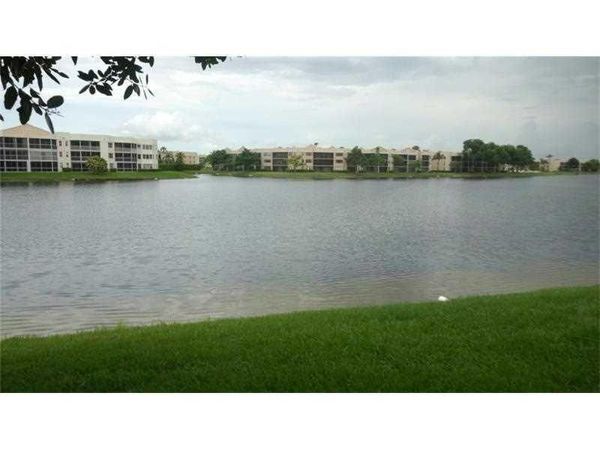 7486 N Devon Drive, Tamarac, FL 33321