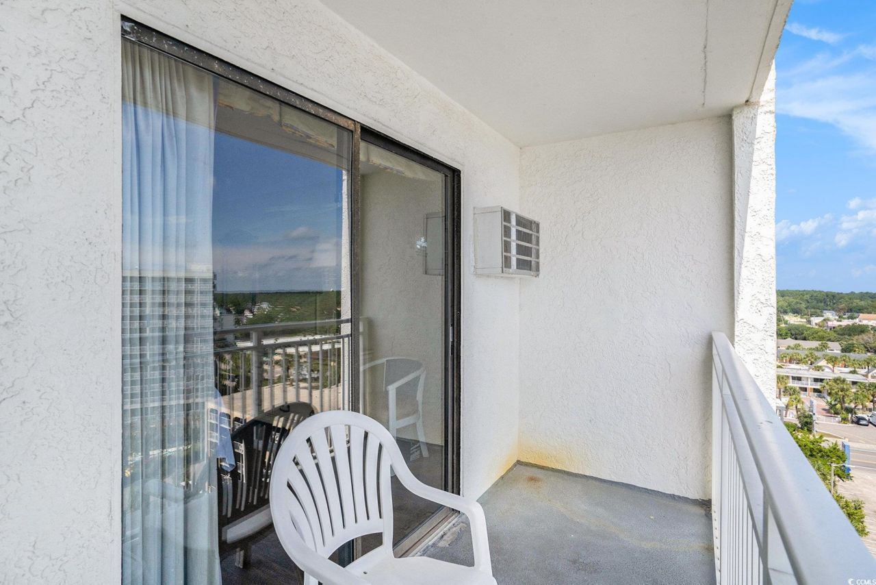 1207 S Ocean Blvd. Photo 16