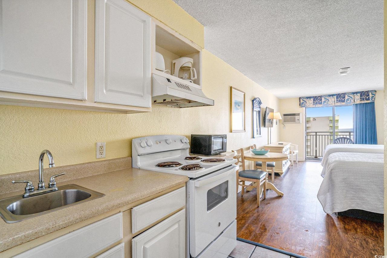 1207 S Ocean Blvd. Photo 7
