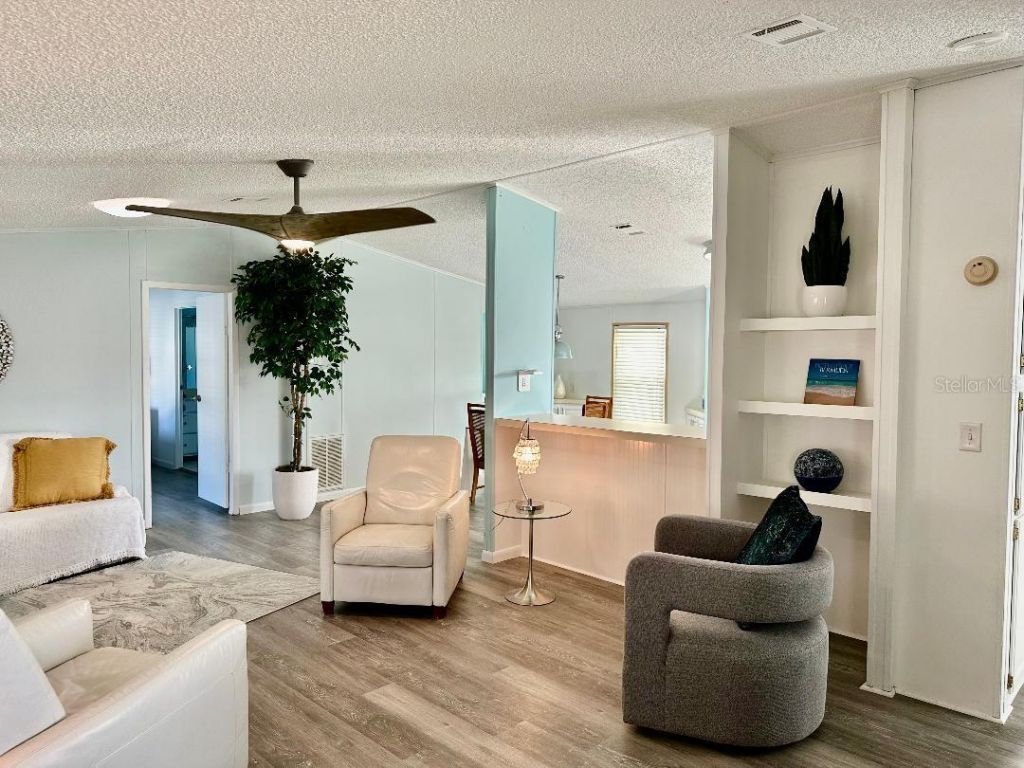 5707 45th Street E, Unit 98, Bradenton, FL 34203 Photo