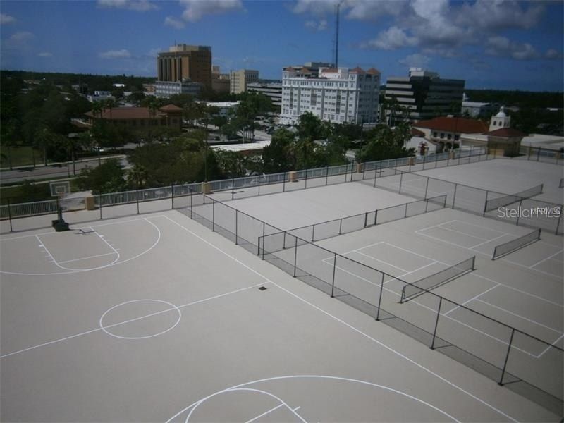 808 3rd Avenue W, Unit 701, Bradenton, FL 34205 Photo