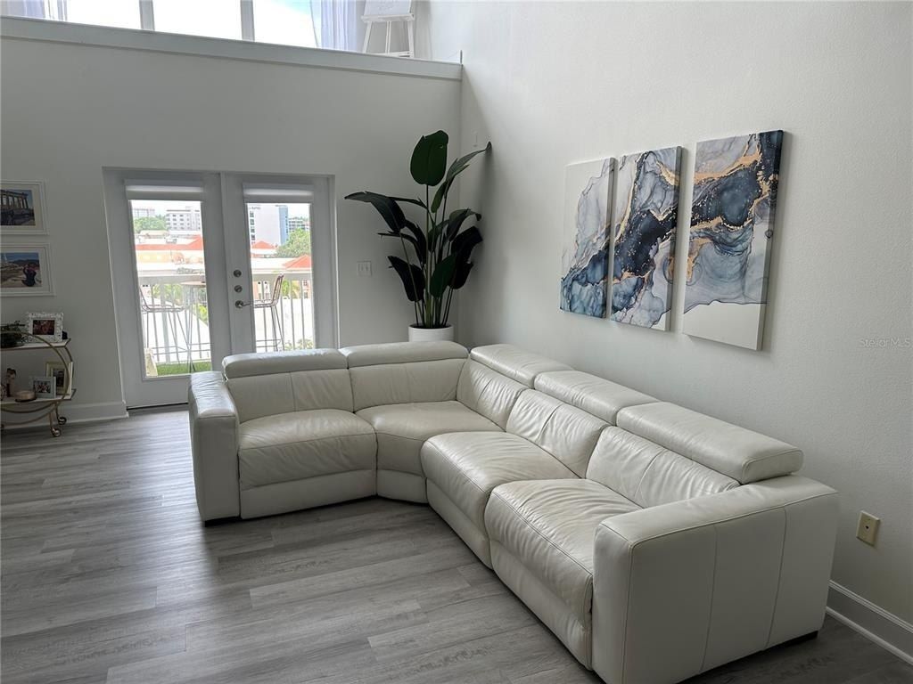 808 3rd Avenue W, Unit 701, Bradenton, FL 34205 Photo