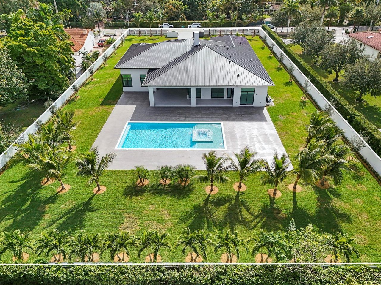 12025 SW 46th St, Miami, FL 33175 Photo