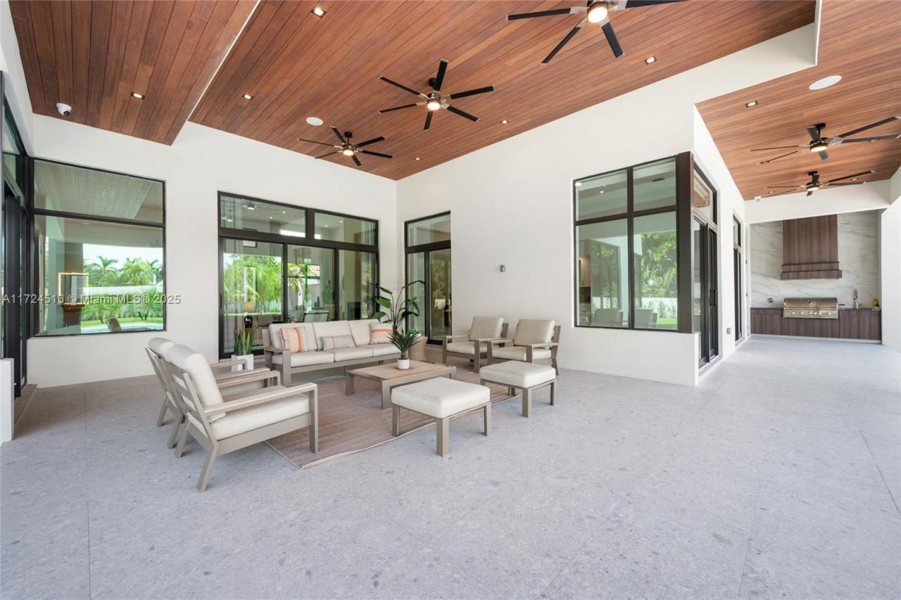 12025 SW 46th St, Miami, FL 33175 Photo