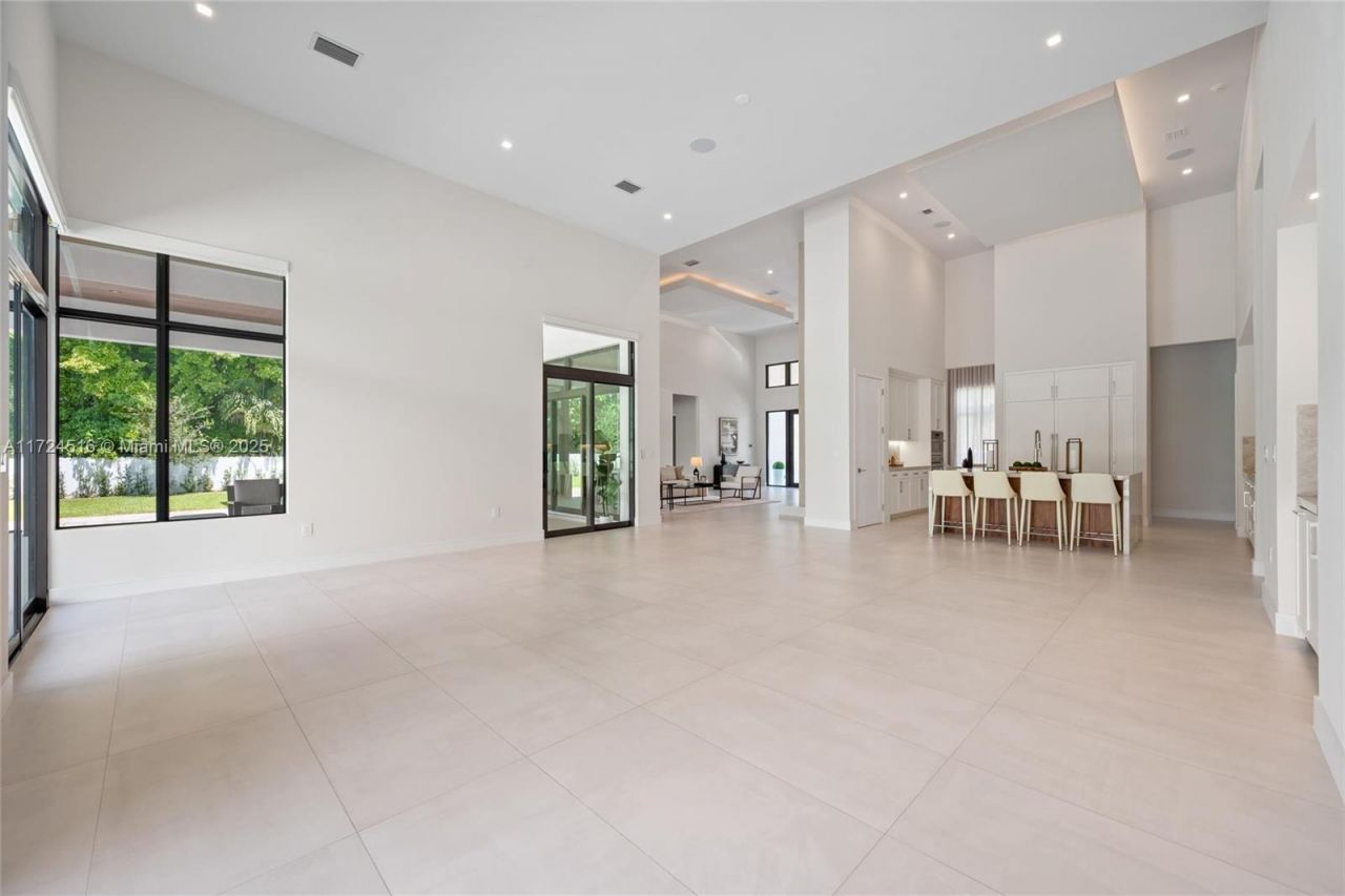 12025 SW 46th St, Miami, FL 33175 Photo