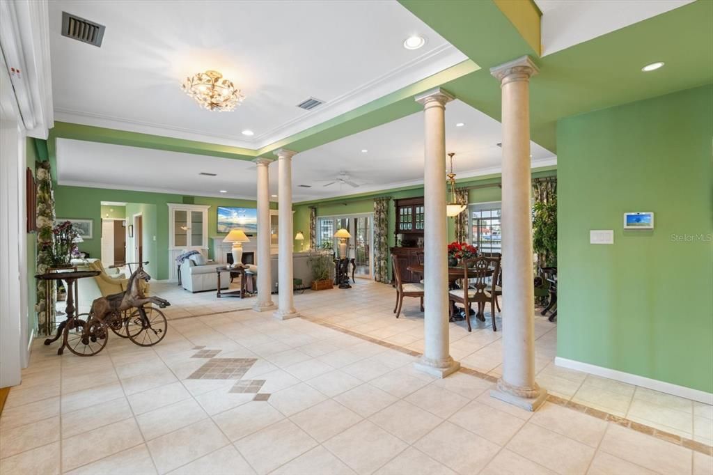 7056 Hawks Harbor Circle, Bradenton, FL 34207 Photo