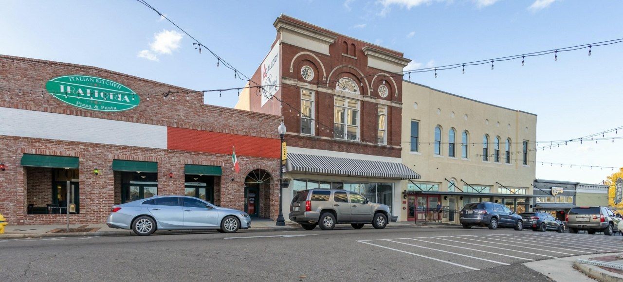 134 E Front St., Hattiesburg, MS 39401 Main Photo