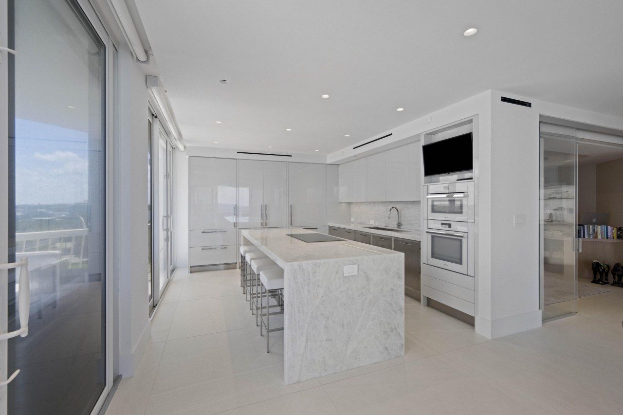 2100 S Ocean Boulevard, Unit 408n & Cab, Palm Beach, FL 33480 Photo