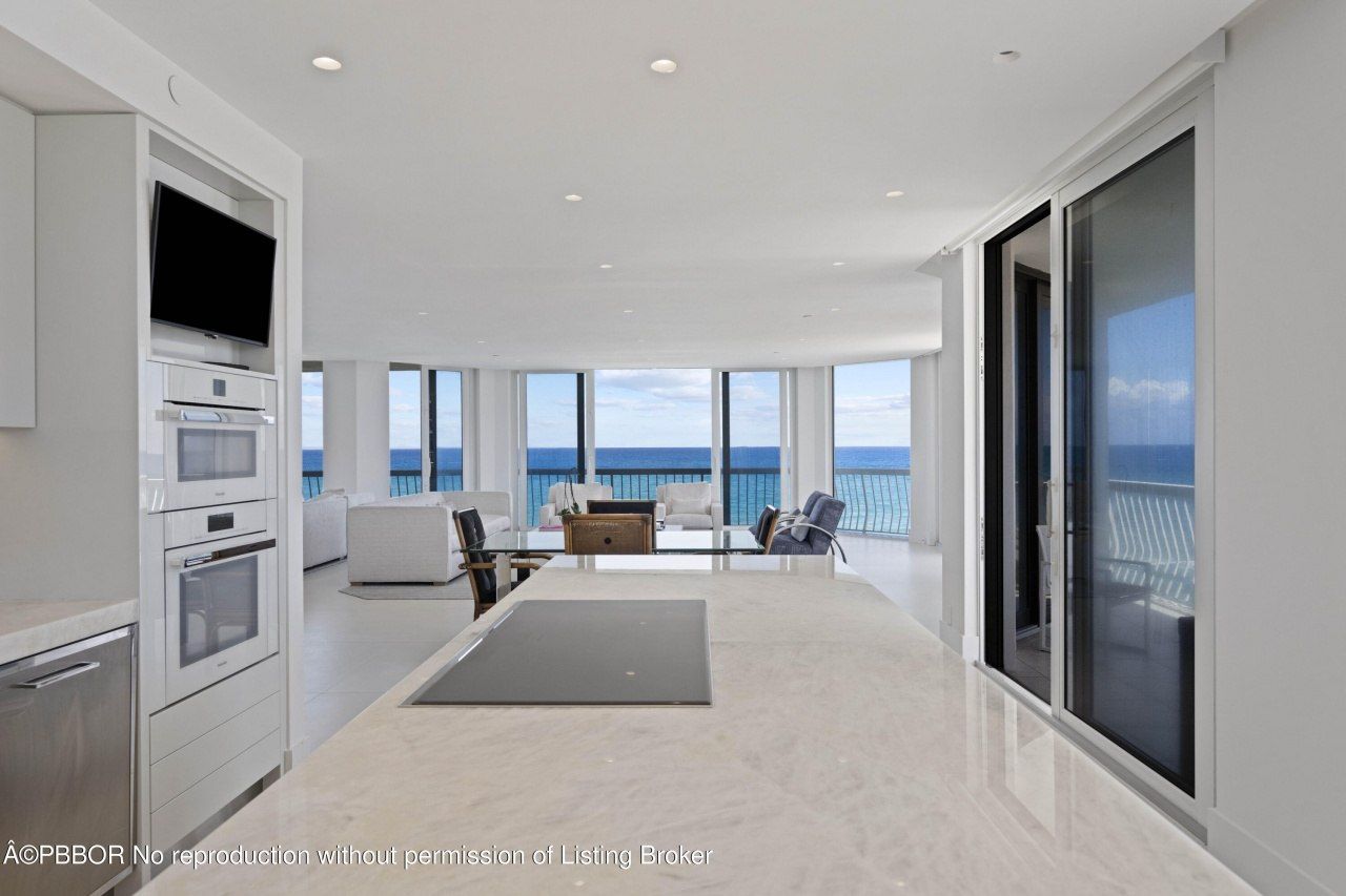 2100 S Ocean Boulevard, Unit 408N, Palm Beach, FL 33480 Photo