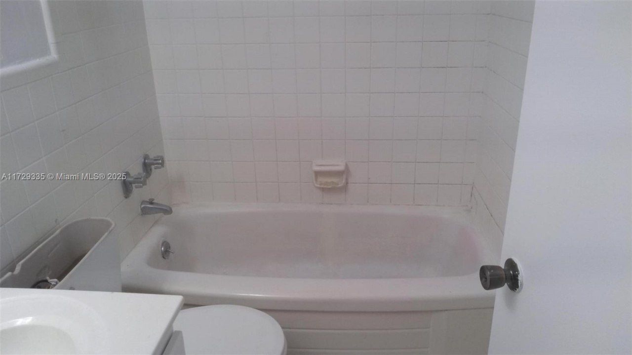 1441 Lincoln Rd, Unit 414, Miami Beach, FL 33139 Photo