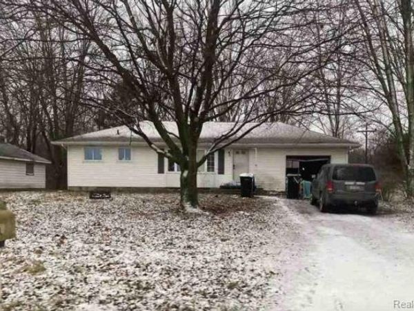 5407 OAK GROVE Road, Howell Twp, MI 48855