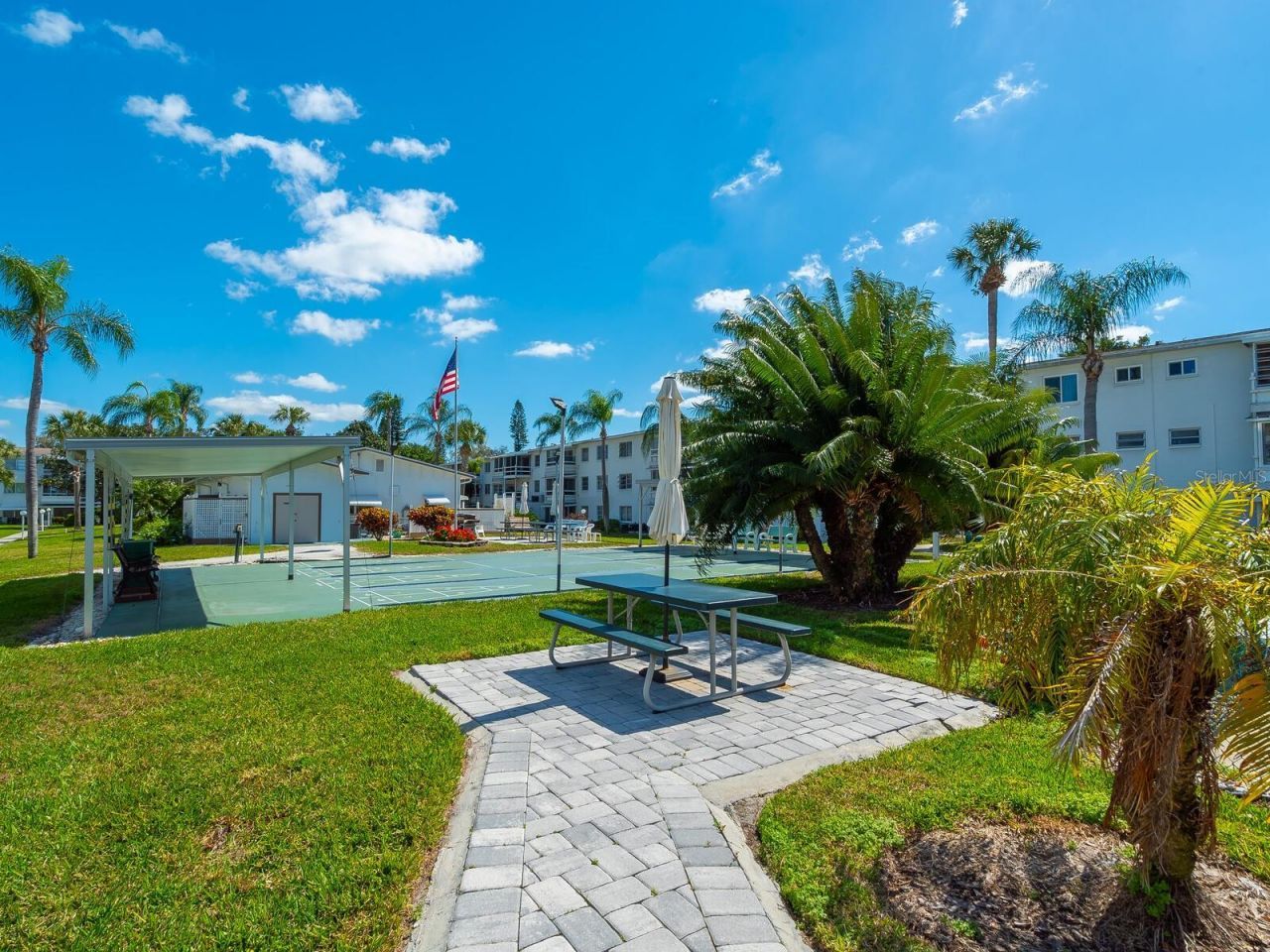 1853 Restful Drive, Unit L2, Bradenton, FL 34207 Photo