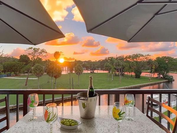 1350 River Reach Drive, Unit 417, Fort Lauderdale, FL 33315