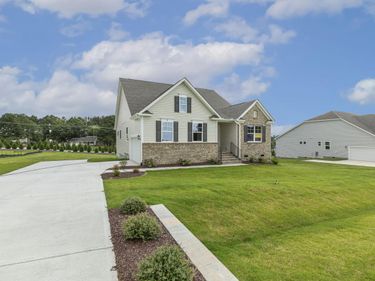 93 Ausban Rdg Lane, Four Oaks, NC 27524