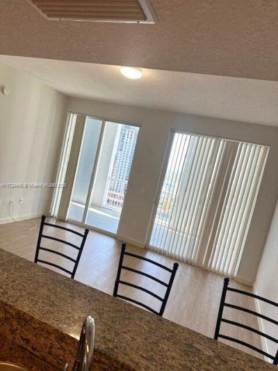 170 SE 14th St, Unit 3007, Miami, FL 33131 Photo
