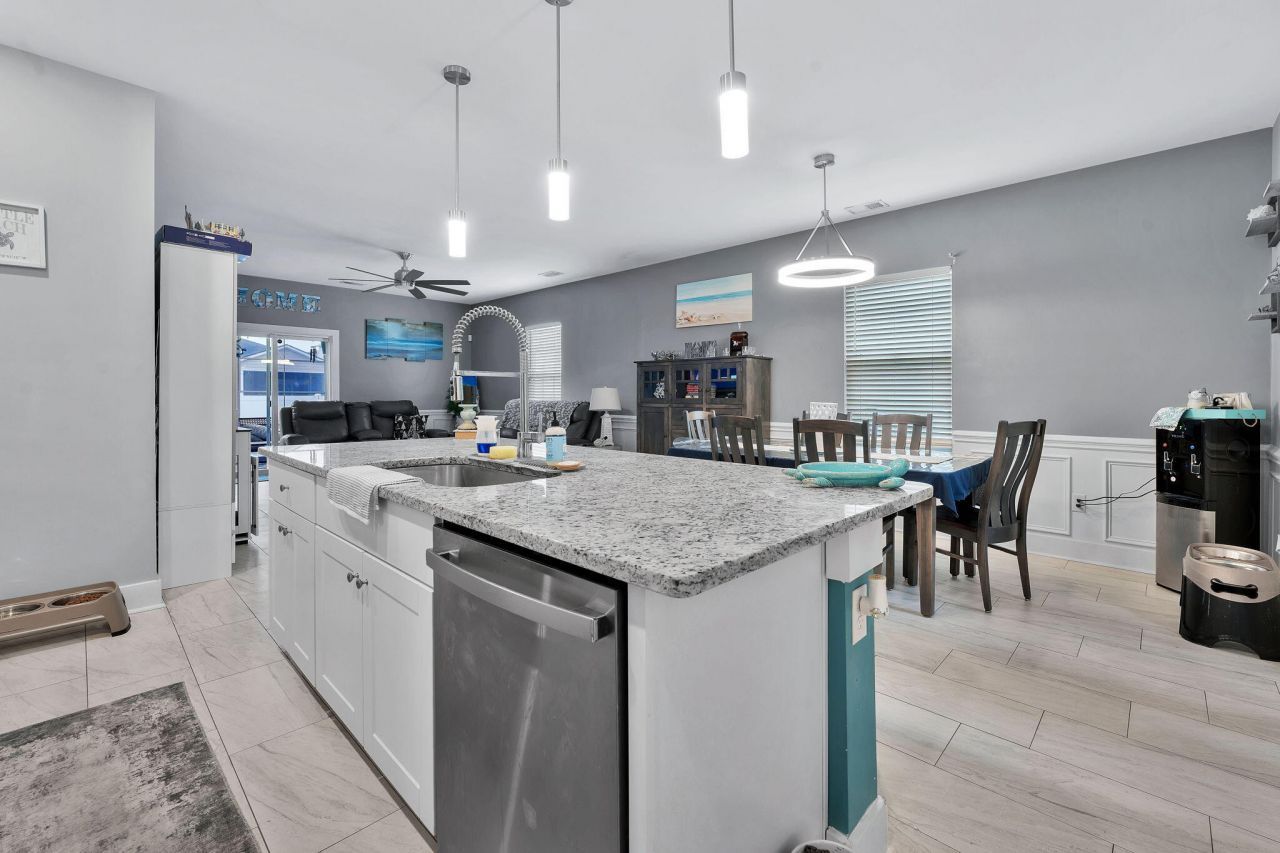 1584 Swing Bridge Way Photo 16