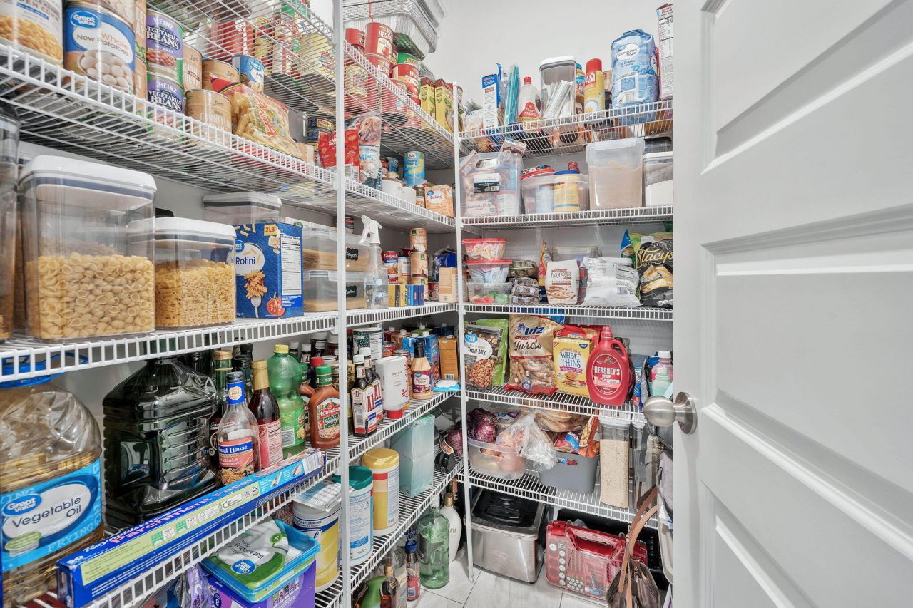 1584 Swing Bridge Way Photo 18