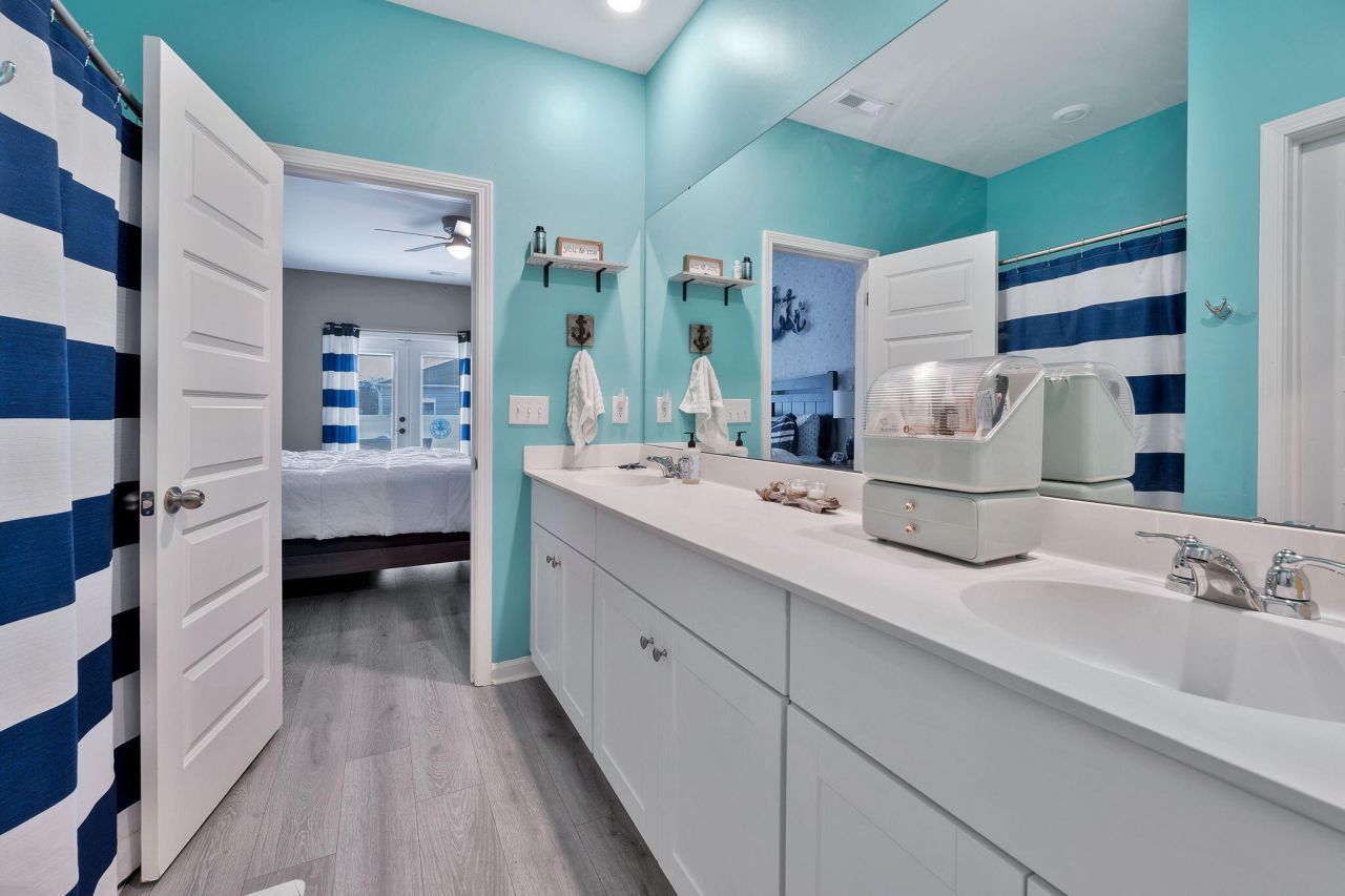 1584 Swing Bridge Way Photo 22