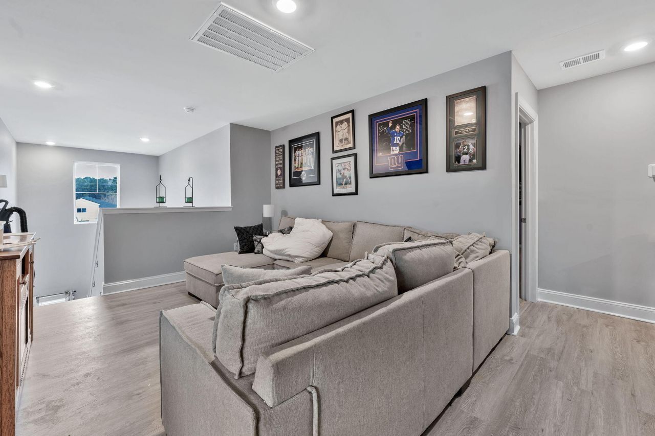 1584 Swing Bridge Way Photo 25