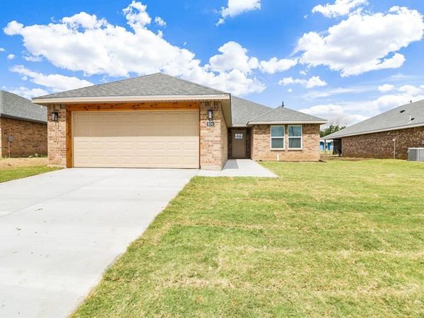 804 Bella Boulevard, Coleman, TX 76834