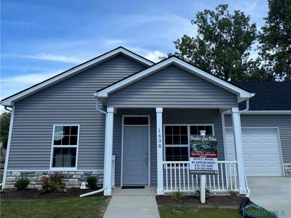 1638 Heather Meadow Drive, Toledo, OH 43614