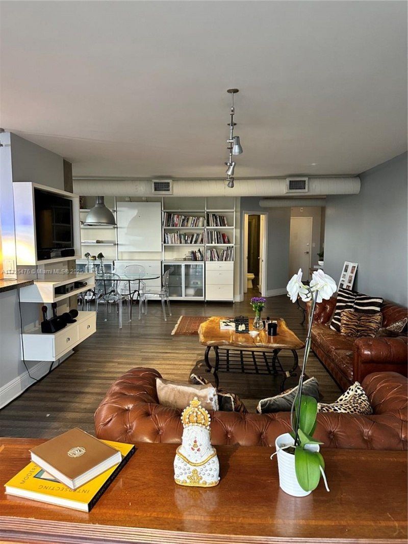 2333 Brickell Ave, Unit 2116, Miami, FL 33129 Photo