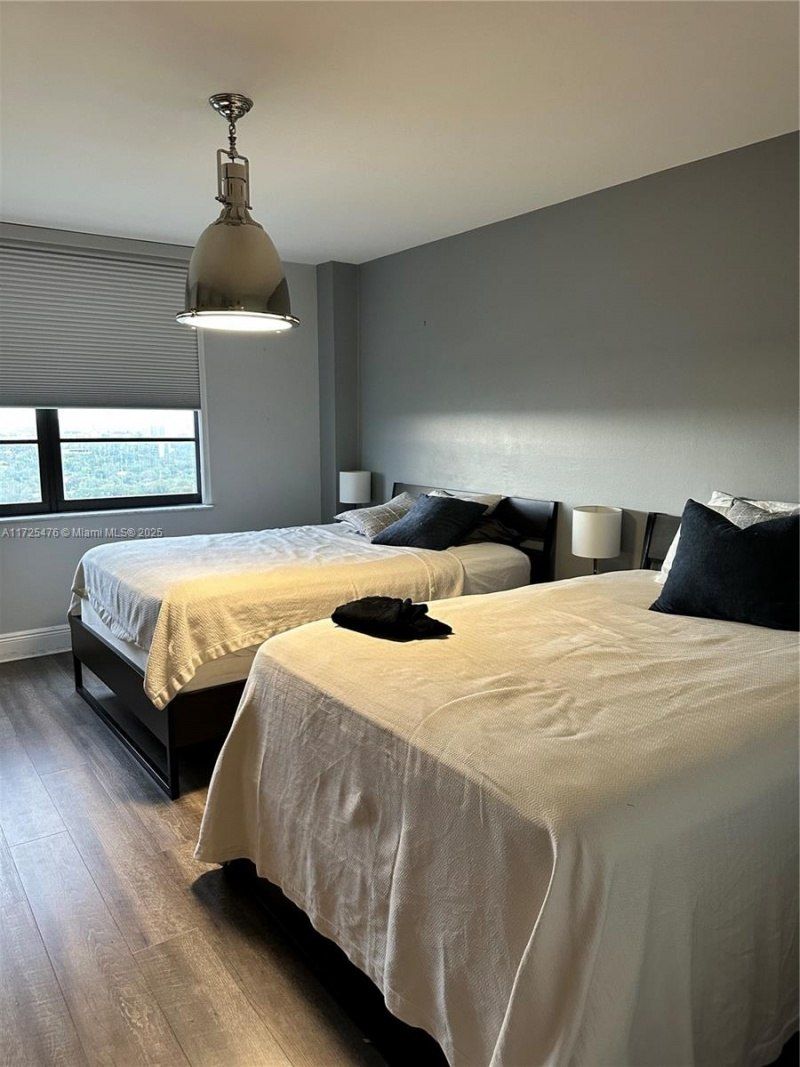 2333 Brickell Ave, Unit 2116, Miami, FL 33129 Photo