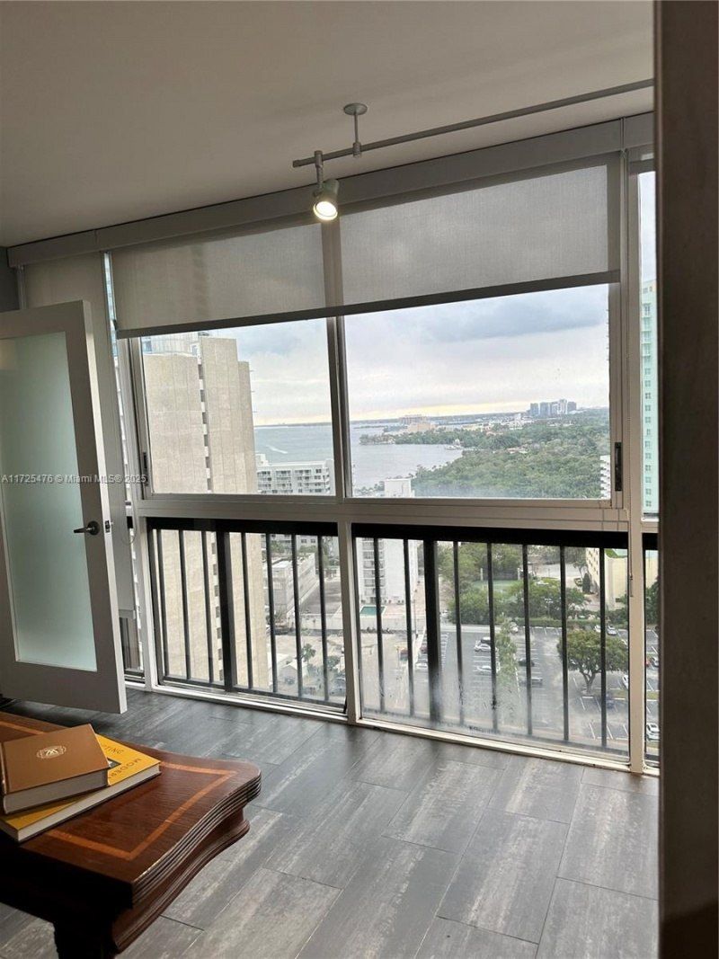 2333 Brickell Ave, Unit 2116, Miami, FL 33129 Photo