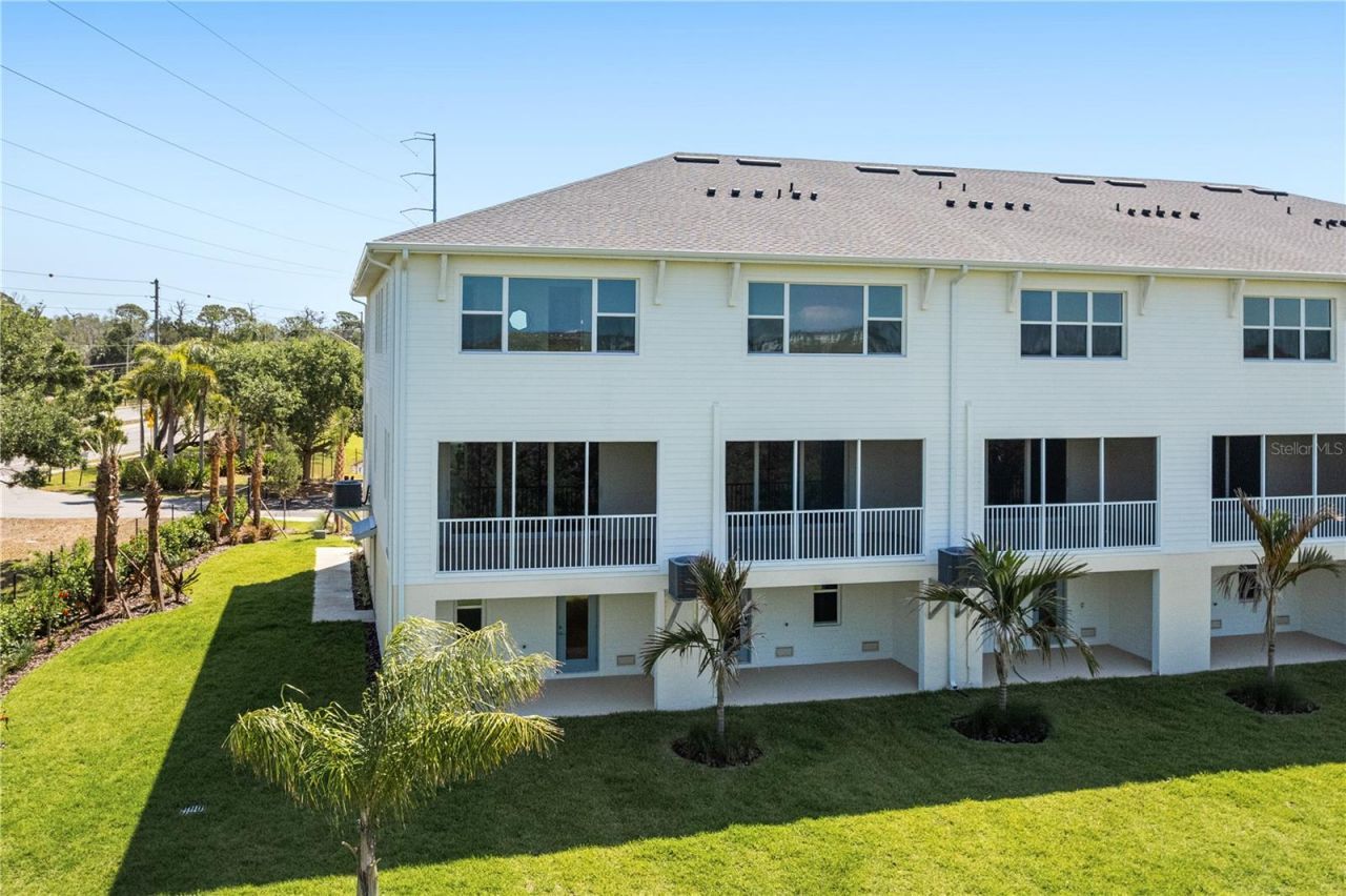 7398 Marathon Drive, Seminole, FL 33777 Photo