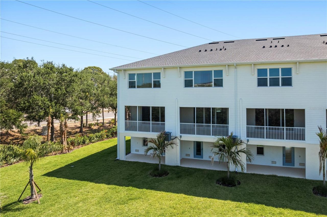 7398 Marathon Drive, Seminole, FL 33777 Photo