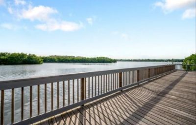 7398 Marathon Drive, Seminole, FL 33777 Photo