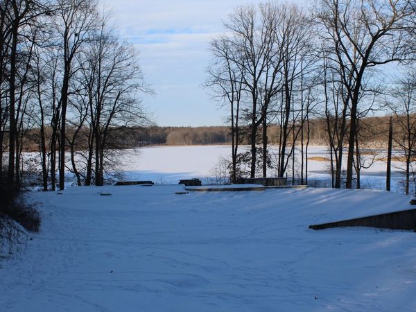 66741 Conrad Road, Edwardsburg, MI 49112