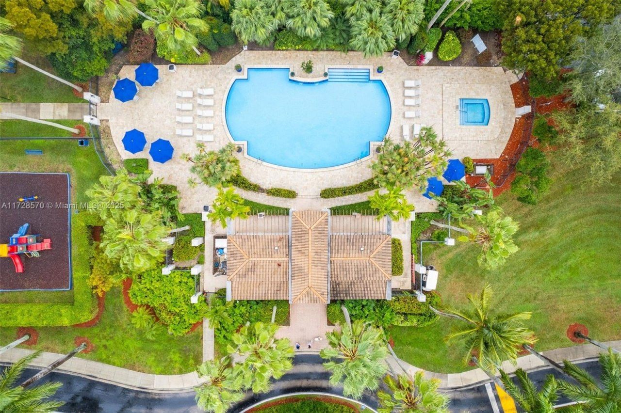 9793 NW 29th Ter, Doral, FL 33172 Photo