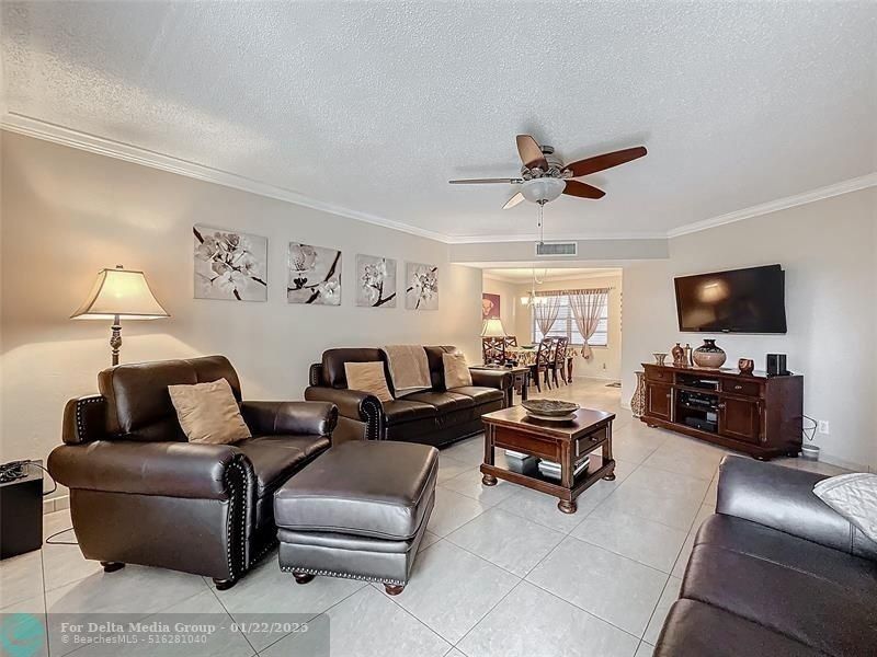 4270 NW 40th Street, Unit 208, Lauderdale Lakes, FL 33319 Photo