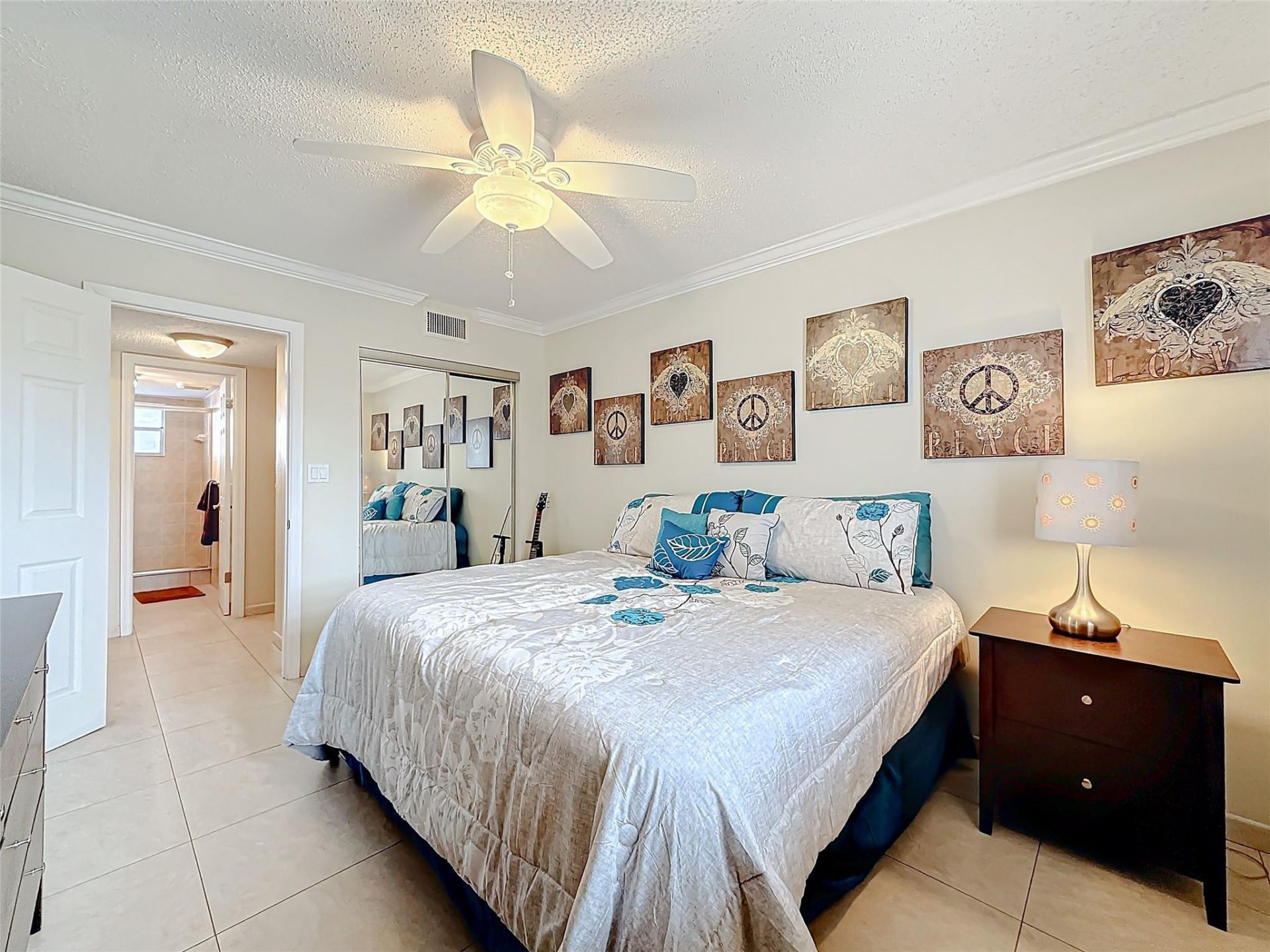 4270 NW 40th Street, Unit 208, Lauderdale Lakes, FL 33319 Photo